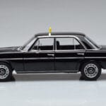 Mercedes 200 W115 Taksis Norev 1:18