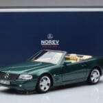 Mercedes SL500 R129 Metāliski Zaļš Norev 1:18