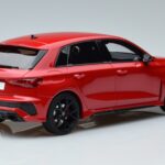 Audi Audi RS3 8Y Sportback Sarkans GT Spirit 1:18 1:18 Sveķi
