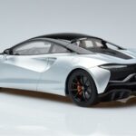 McLaren McLaren Artura Kupeja Sudrabs GT Spirit 1:18 1:18 Sveķi