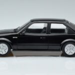 Opel Opel Kadett D GTE Hečbeks Melns MCG 1:18 1:18 Metāls