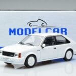Opel Opel Kadett D GTE Hečbeks Balts MCG 1:18 1:18 Metāls