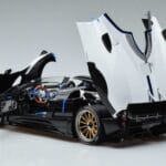 Pagani Pagani Zonda HP Barchetta Oglekļa Šķiedra Balts LCD 1:18 1:18 Metāls