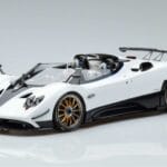 Pagani Pagani Zonda HP Barchetta Oglekļa Šķiedra Balts LCD 1:18 1:18 Metāls
