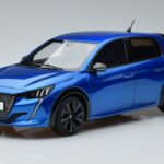 Peugeot Peugeot 208 GT Line Zils Otto 1:18 1:18 Sveķi