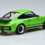 Porsche Porsche 911 3.2 Carrera Kupeja Laima Zaļš GT Spirit 1:18 1:18 Sveķi