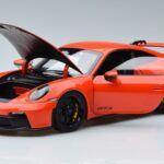 Porsche Porsche 911 992 GT3 Coupe Oranžs Norev 1:18 1:18 Metāls