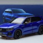 Volkswagen Volkswagen Touareg CR Zils FAW 1:18 1:18 Metāls