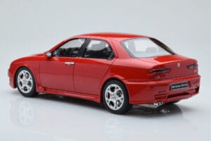 Alfa Romeo 156 GTA Sarkans Otto 1:18 OT1017 Sveķi — attēls 5 no 6