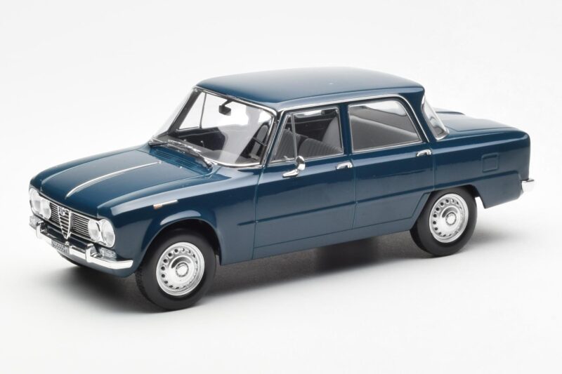 Alfa Romeo Giulia TI Petroleja Zils Norev 1:18