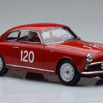 Alfa Romeo Giulietta SV #120 Mille Miglia 1956 Kyosho 1:18 - image 5 of 9