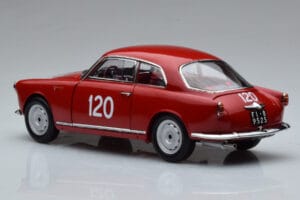 Alfa Romeo Giulietta SV #120 Mille Miglia 1956 Kyosho 1:18 08957A Metāls — attēls 6 no 9