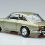 Alfa Romeo GTV 2000 Zaļš Ierobežots Izlaidums Norev 1:18 187913 Metāls - image 6 of 7