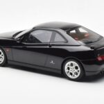 Alfa Romeo GTV V6 916 Melns Otto 1:18 - image 5 of 6
