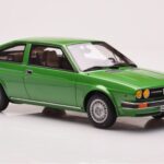Alfa Romeo Alfasud Sprint Zaļš Otto 1:18 - image 4 of 6