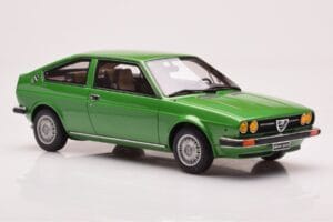 Alfa Romeo Alfasud Sprint Zaļš Otto 1:18 OT1043 Sveķi — attēls 4 no 6