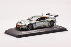 Aston Martin DBRS9 BMS Scuderia Italia #23 Zani / Mugelli FIA GT3 European Championship Spa 2006 Minichamps 1:43 400061323 Me — attēls 2 no 4