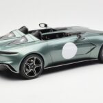 Aston Martin V12 Speedster Zaļš Metallic GT Spirit 1:18 - image 2 of 6