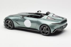 Aston Martin V12 Speedster Zaļš Metallic GT Spirit 1:18 GT906 Sveķi — attēls 5 no 6