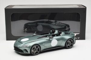 Aston Martin V12 Speedster Zaļš Metallic GT Spirit 1:18 GT906 Sveķi — attēls 6 no 6