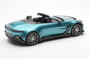 Aston Martin V12 Vantage Roadster Tayos Tirkīzs Zaļš GT Spirit 1:18 GT445 Sveķi — attēls 2 no 6