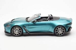 Aston Martin V12 Vantage Roadster Tayos Tirkīzs Zaļš GT Spirit 1:18 GT445 Sveķi — attēls 3 no 6