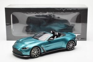 Aston Martin V12 Vantage Roadster Tayos Tirkīzs Zaļš GT Spirit 1:18 GT445 Sveķi — attēls 6 no 6