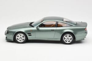 Aston Martin V8 Vantage Zaļš GT Spirit 1:18 GT345 Sveķi — attēls 3 no 6