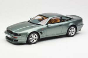 Aston Martin V8 Vantage Zaļš GT Spirit 1:18