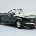 Aston Martin V8 Vantage Volante Zaļš GT Spirit 1:18 - image 5 of 6