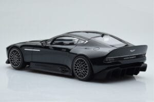 Aston Martin Victor Melns GT Spirit 1:18 GT428 Sveķi — attēls 5 no 6