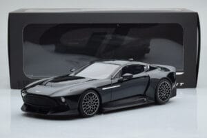 Aston Martin Victor Melns GT Spirit 1:18 GT428 Sveķi — attēls 6 no 6
