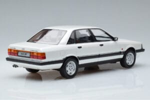 Audi 200 Quattro C3 Balts Otto 1:18 OT408 Sveķi — attēls 2 no 6