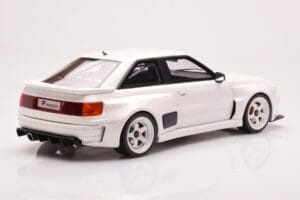 Audi 80 B4 Coupe RS2 Prior Design Balts Otto 1:18 OT913 Sveķi — attēls 2 no 6