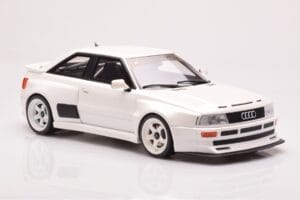 Audi 80 B4 Coupe RS2 Prior Design Balts Otto 1:18 OT913 Sveķi — attēls 4 no 6