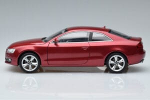 Audi A5 B8 Granātsarkans Norev 1:18 188352 Metāls — attēls 4 no 7