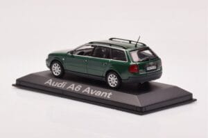 Audi A6 C5 Avant Zaļš Minichamps 1:43 5010106213 Metāls — attēls 3 no 4