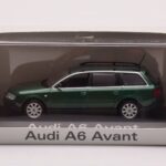 Audi A6 C5 Avant Zaļš Minichamps 1:43 - image 4 of 4
