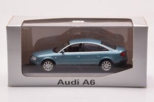 Audi A6 C5 Petrol Metallic Minichamps 1:43 AUDI-264448 Metāls — attēls 4 no 4