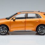 Audi Q3 F3 Oranžs FAW 1:18 05730Q32019 Metāls - image 4 of 7