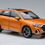 Audi Q3 F3 Oranžs FAW 1:18 05730Q32019 Metāls - image 5 of 7