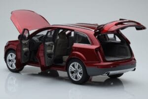 Audi Q7 4L Granātsarkans Kyosho 1:18 09222R Metāls — attēls 5 no 8