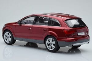 Audi Q7 4L Granātsarkans Kyosho 1:18 09222R Metāls — attēls 7 no 8