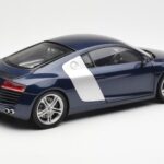 Audi R8 4.2 FSI V8 Zils Kyosho 1:18 - image 3 of 8