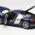 Audi R8 4.2 FSI V8 Zils Kyosho 1:18 - image 5 of 8