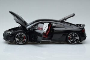 Audi R8 Performance Melns Kengfai 1:18 VAKF-0353 Metāls — attēls 4 no 10