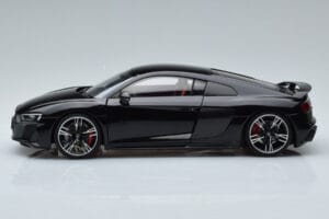 Audi R8 Performance Melns Kengfai 1:18 VAKF-0353 Metāls — attēls 5 no 10