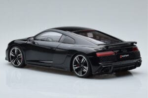 Audi R8 Performance Melns Kengfai 1:18 VAKF-0353 Metāls — attēls 7 no 10