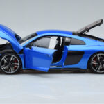 Audi R8 Performance Zils Kengfai 1:18 - image 4 of 10