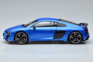 Audi R8 Performance Zils Kengfai 1:18 VAKF-0355 Metāls — attēls 5 no 10
